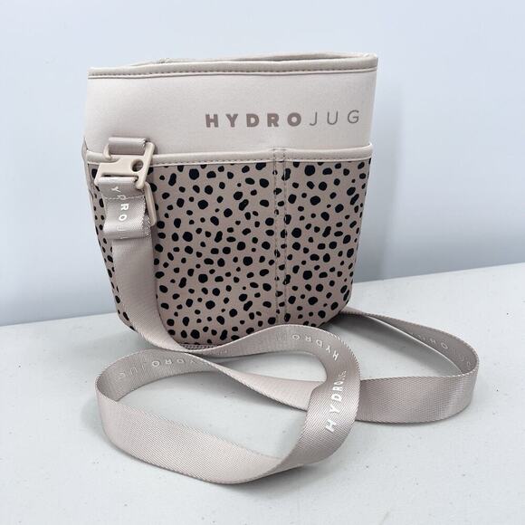 Hydro Jug 73 Oz Beige Black Spotted Print Sleeve With Carrying Strap - Picture 1 of 3